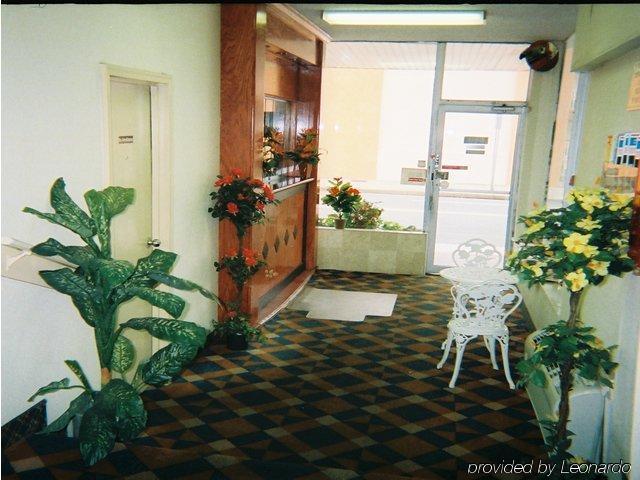 Red Carpet Inn & Suites Atlantic City Interior photo