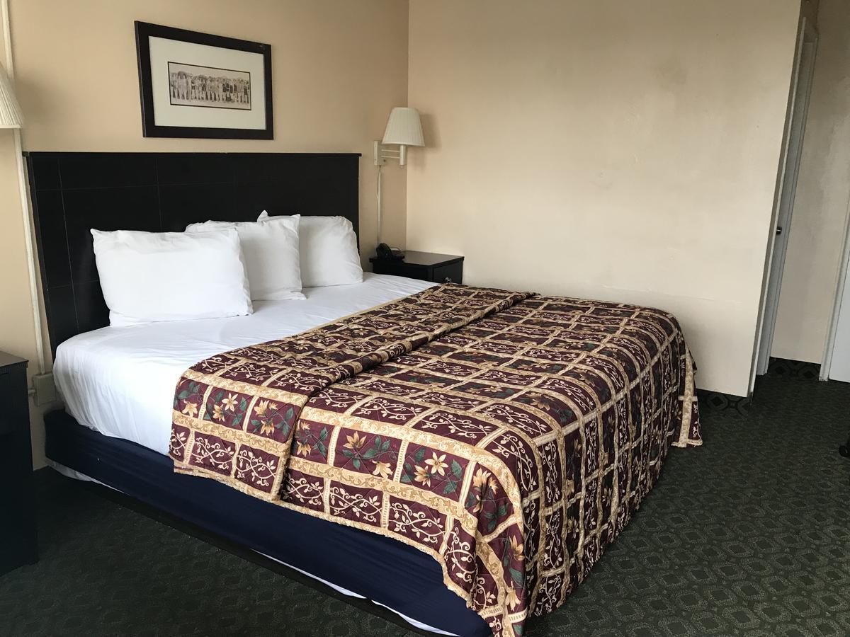 Red Carpet Inn & Suites Atlantic City Exterior photo